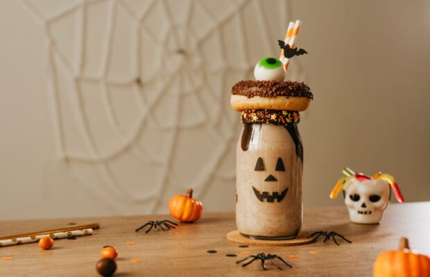 NEW Starbucks Secret Menu Halloween Drinks!